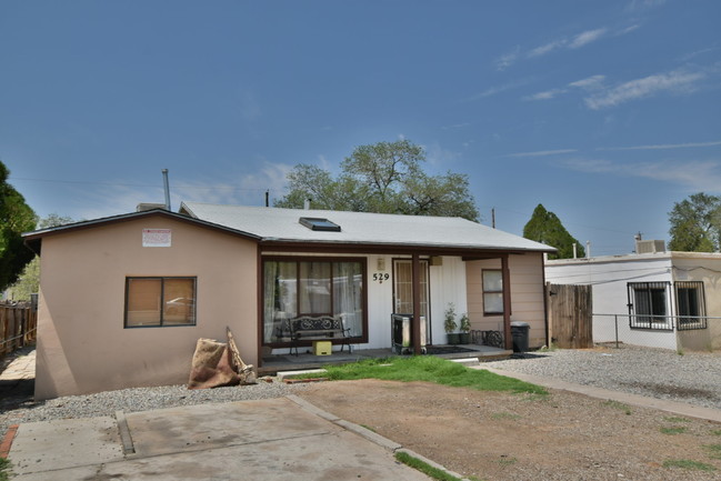 529 Alvarado Dr SE in Albuquerque, NM - Building Photo - Other