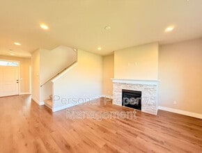 8728 N 1st St in Ridgefield, WA - Building Photo - Building Photo