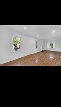 8010 Daly Rd in Cincinnati, OH - Foto de edificio - Building Photo