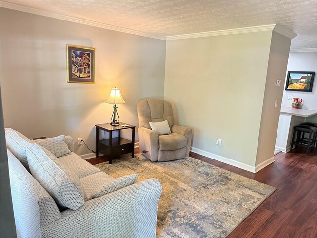 3085 Colonial Way in Atlanta, GA - Building Photo - Building Photo