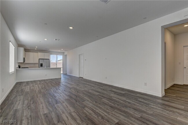 property at 222 Palisade Fls Ave