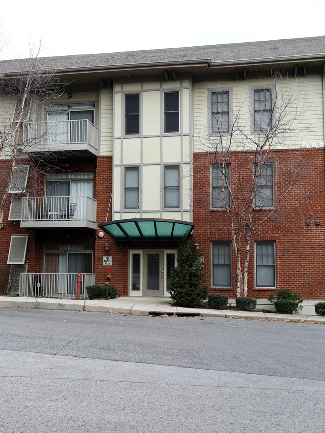 West End Circle Condominiums in Nashville, TN - Foto de edificio - Building Photo