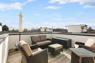 628 10th Ave E in Seattle, WA - Building Photo - Building Photo