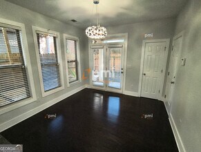 1778 Maple Walk Cir SW in Atlanta, GA - Building Photo - Building Photo