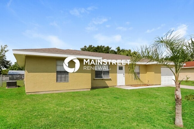 property at 608 SW Belmont Cir