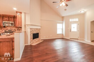 18421 Sunrise Pines Dr in Montgomery, TX - Building Photo - Building Photo