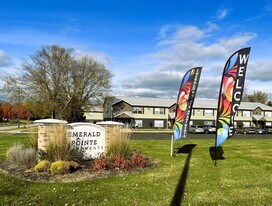 Emerald Pointe Apartments in South Bend, IN - Building Photo