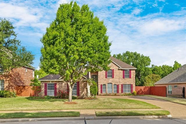property at 2200 Melanie Dr