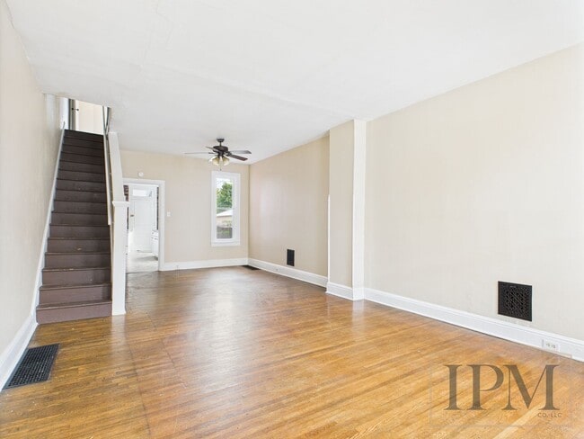 property at 837 E Philadelphia St