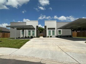 17 Dove Ave in Edinburg, TX - Building Photo