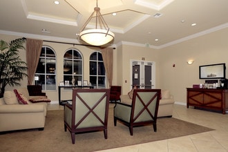 Playa Del Oro in Los Angeles, CA - Building Photo - Interior Photo