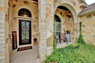323 Chisholm Trail in Bastrop, TX - Building Photo - Building Photo