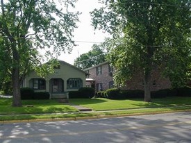 610-612 Main St Apartments