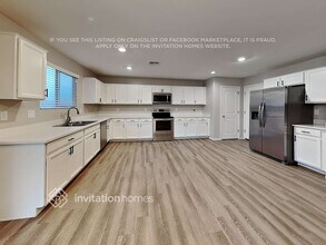 1102 Canyonlands Ct in San Tan Valley, AZ - Foto de edificio - Building Photo