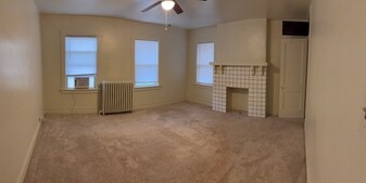 2341 Sherbrook St in Pittsburgh, PA - Building Photo