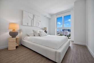 2000 Biscayne Blvd in Miami, FL - Foto de edificio - Building Photo