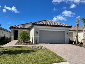 11035 Devonbridge Dr in Palmetto, FL - Building Photo