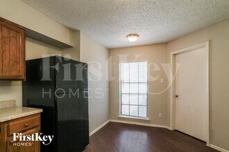 2306 Peaceful Valley Dr in Spring, TX - Foto de edificio - Building Photo