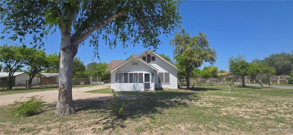 3104 Gumwood Ave in McAllen, TX - Building Photo