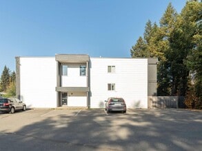 Summit Apartment in Prince George, BC - Building Photo - Building Photo
