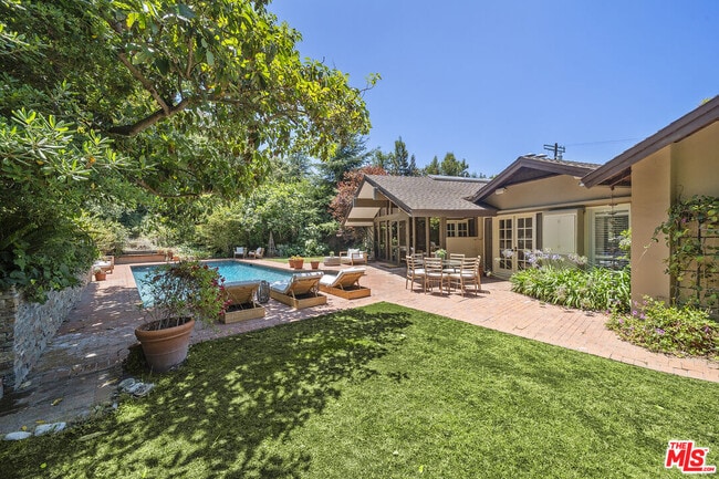 3 Latimer Rd in Santa Monica, CA - Building Photo - Building Photo