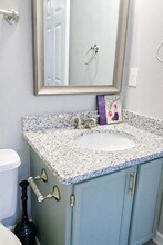 211 Kingville Dr in Charlotte, NC - Building Photo - Building Photo