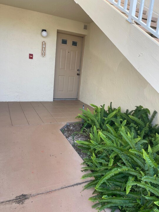 14102 Glenmoor Dr in West Palm Beach, FL - Building Photo