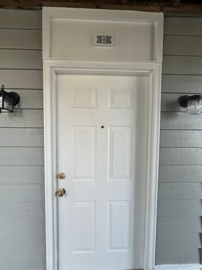 614 E Knox St in Durham, NC - Building Photo - Building Photo