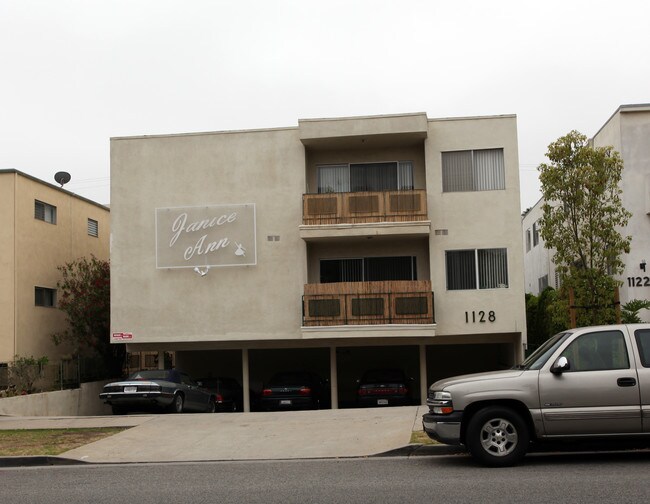 Janice Ann Apartments in Santa Monica, CA - Foto de edificio - Building Photo