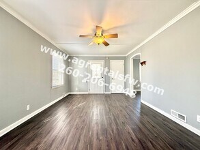 1916 E Pontiac St in Fort Wayne, IN - Building Photo - Building Photo