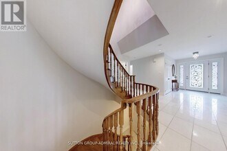 160 Marwood Pl in Vaughan, ON - Building Photo - Building Photo