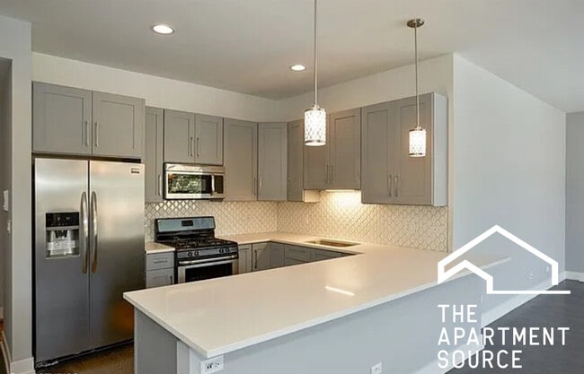 3620 W Irving Park Rd, Unit 2 in Chicago, IL - Building Photo - Building Photo