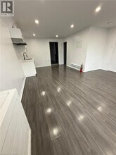 69 Hellems Ave in Welland, ON - Building Photo - Building Photo