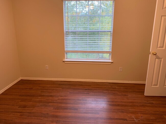 property at 42 Blue Creek Pl