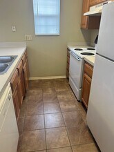 1009 SE J St in Bentonville, AR - Building Photo - Building Photo