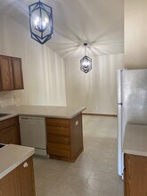 8122 14th Ave in Kenosha, WI - Building Photo - Building Photo