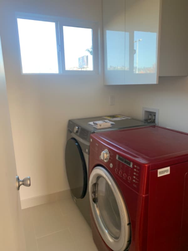 1308 Elgin St in San Leandro, CA - Building Photo - Building Photo