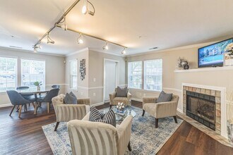 Sanger Place in Lorton, VA - Building Photo - Building Photo
