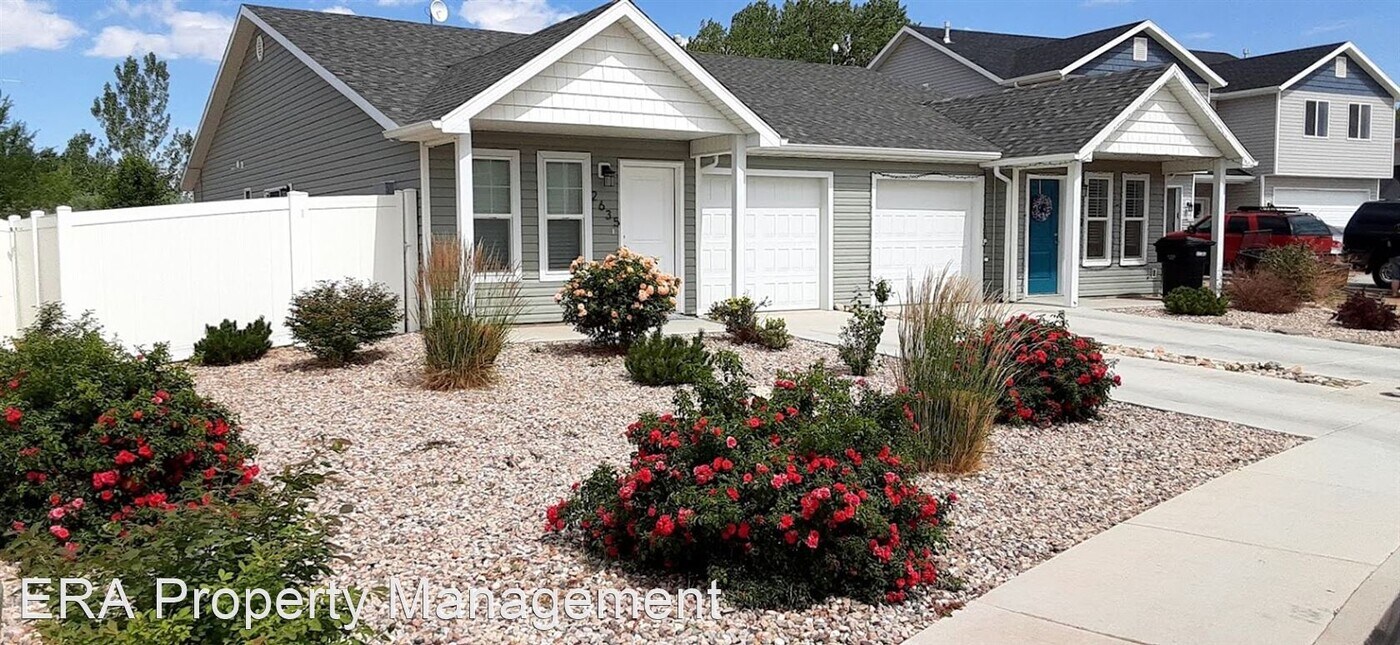 2635 N Shady Place Photo