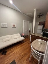 1189 Commonwealth Ave in Boston, MA - Building Photo - Building Photo