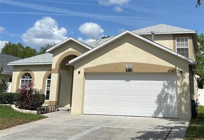 27452 Sky Lake Cir in Wesley Chapel, FL - Building Photo - Building Photo
