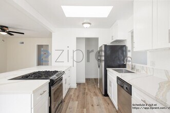 4914 Zion Ave in San Diego, CA - Building Photo - Building Photo