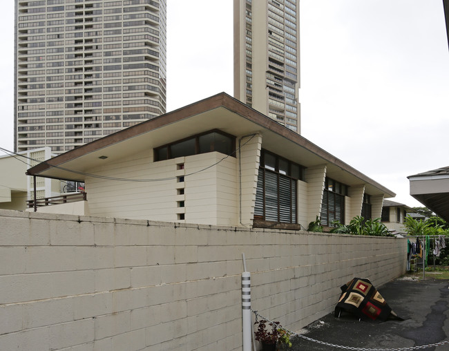 2459 Kapiolani Blvd in Honolulu, HI - Building Photo - Building Photo