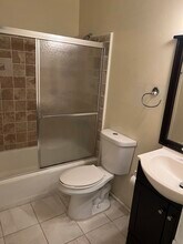 1005 Vine St in Daytona Beach, FL - Building Photo - Building Photo