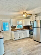 1006 New St in Hampton, VA - Foto de edificio - Building Photo