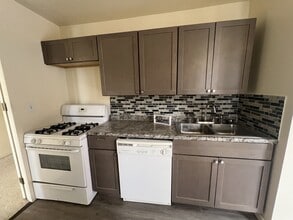 6700 S South Shore Dr in Chicago, IL - Building Photo - Building Photo