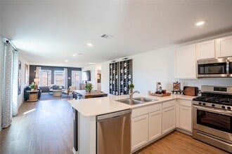 205 Brandi Dr in Wharton, TX - Building Photo - Building Photo