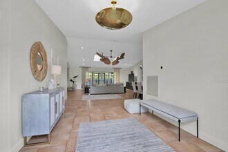 13684 Exotica Ln in Wellington, FL - Foto de edificio - Building Photo