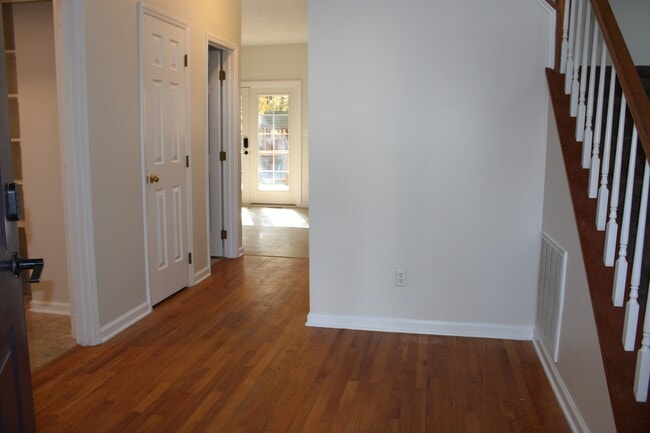 112 Wenonah Way in Durham, NC - Building Photo - Building Photo