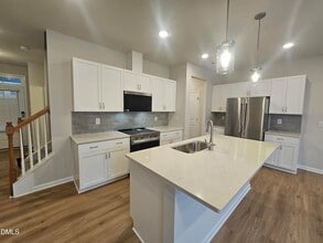 111 Siebold St, Unit 806 in Garner, NC - Building Photo - Building Photo